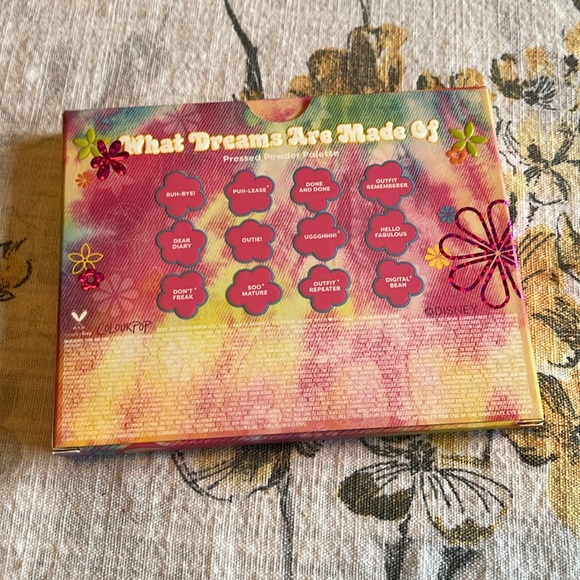 Colourpop Lizzie McGuire What Dreams Are Made Of Palette - Swatched - Picture 6 of 6